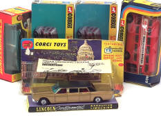 CORGI TOYS (GB) (5)