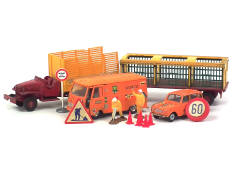 DINKY TOYS (FRANCE) (3)