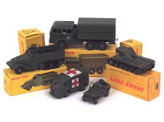 DINKY TOYS (FRANCE) (5)