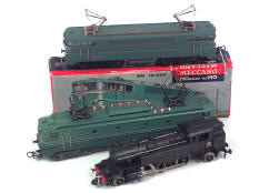 HORNBY 'HO' (3)