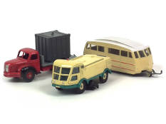 DINKY TOYS (FRANCE) (3)