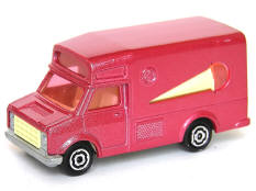 MAJORETTE (FRANCE) (1)