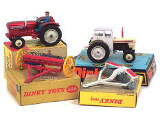 DINKY TOYS (GB) (2)