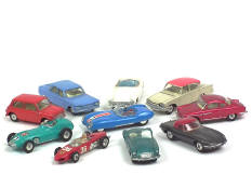 CORGI TOYS (GB) (10)