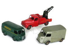 DINKY TOYS (FRANCE) (3)