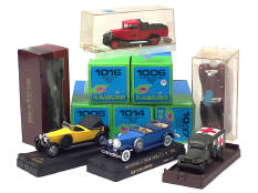 DIVERS (11)