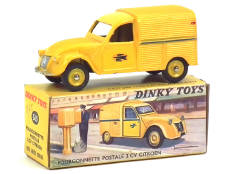 DINKY TOYS (FRANCE) (1)