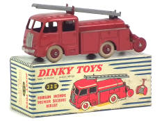 DINKY TOYS (FRANCE) (1)