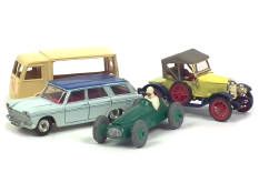 DINKY TOYS (GB) (4)