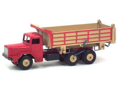 QUIRALU (FRANCE) (1)