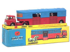 CORGI TOYS (GB) (1)