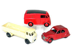 DINKY TOYS (3)