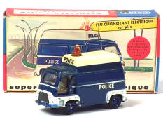 C.I.J. (FRANCE) (1)