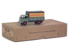 DINKY TOYS (FRANCE) (2)