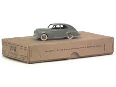 DINKY TOYS (FRANCE) (2)