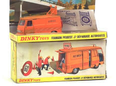 DINKY TOYS (FRANCE) (1)