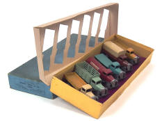 DINKY TOYS (FRANCE) (7)
