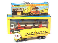 CORGI TOYS (GB) (2)