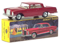 DINKY TOYS (FRANCE) (1)