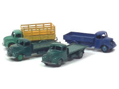 DINKY TOYS (GB) (4)