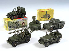 DINKY TOYS (FRANCE) (5)