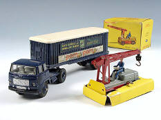 DINKY TOYS (FRANCE) (2)