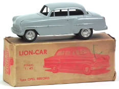 LION-CAR (PAYS-BAS) (1)