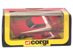 CORGI TOYS (GB) (2)
