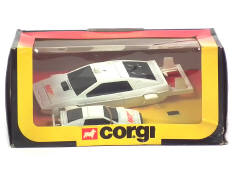 CORGI TOYS (GB) (2)