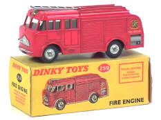 DINKY TOYS (GB) (1)