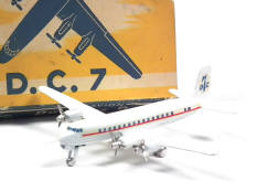 C.I.J. (FRANCE) (1)