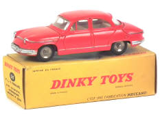 DINKY TOYS (FRANCE) (1)