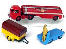 DINKY TOYS (3)