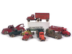 TOOTSIETOY (USA) (8)