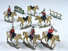 FIGURINES en plomb (1)