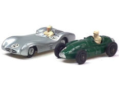 CRESCENT TOY (GB) (2)