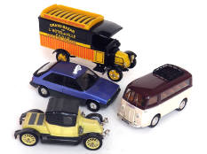 CORGI TOYS (GB) (4)