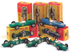 DINKY TOYS (FRANCE) (5)