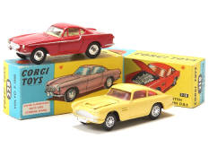 CORGI TOYS (GB) (2)