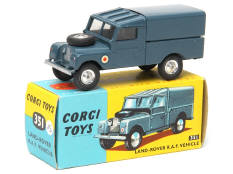 CORGI TOYS (GB) (1)
