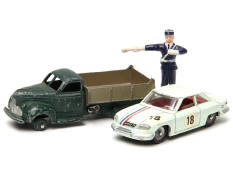 DINKY TOYS (FRANCE) (3)