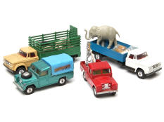 CORGI TOYS (GB) (4)