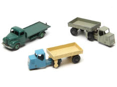 DINKY TOYS (GB) (3)