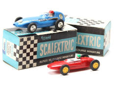 SCALEXTRIC (2)