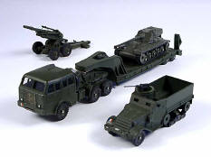 DINKY TOYS (FRANCE) (4)