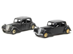 DINKY TOYS (FRANCE) (2)