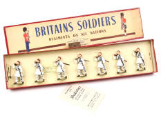 BRITAINS (GB) (1)