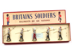 BRITAINS (GB) (1)