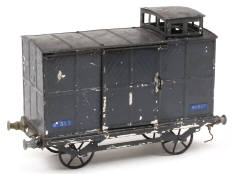 C.R. (FRANCE) (1)