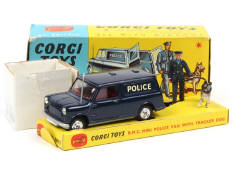 CORGI TOYS (GB) (1)